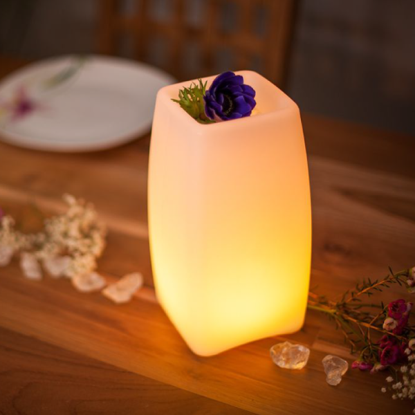Smart Table Lamp STELE