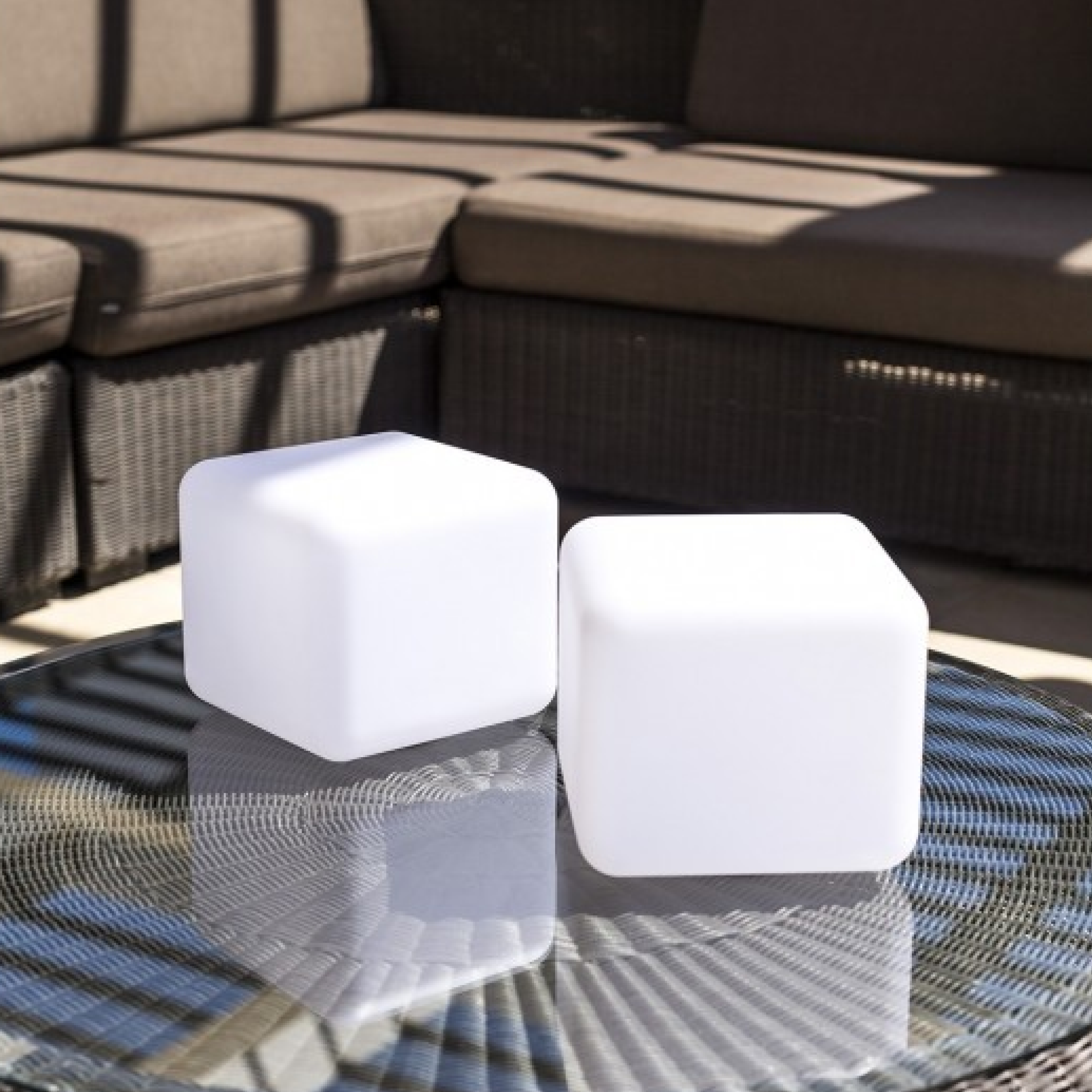 CUBE LAMP - Smart and Green