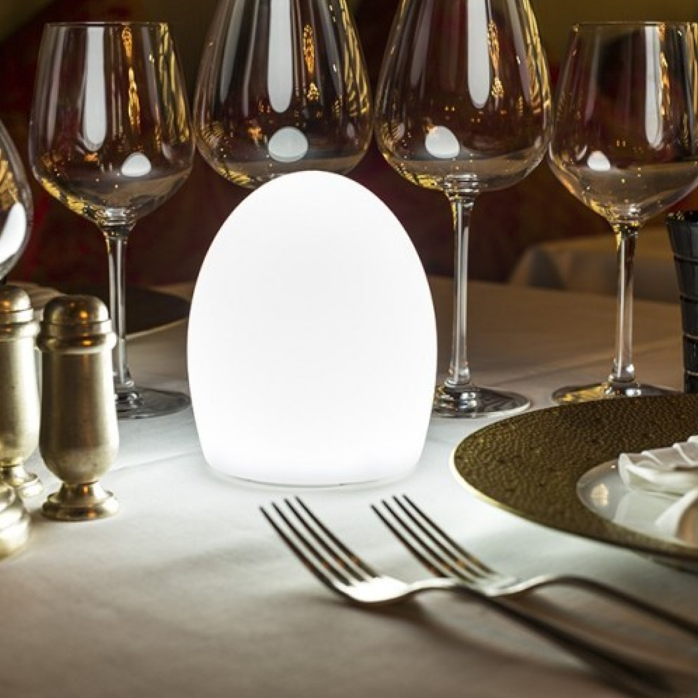 TABLE LAMP EGG - Smart and Green